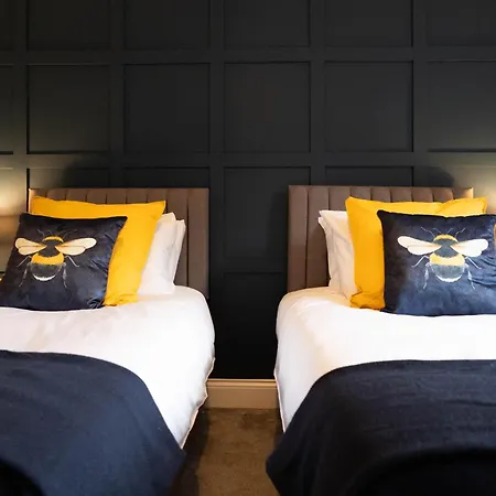 בית נופש Luxury Retreat Sleeps 10